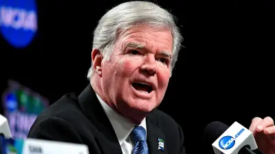 Mark Emmert