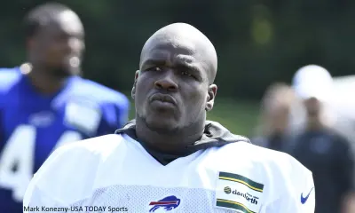 Frank Gore in a Bills practice jersey