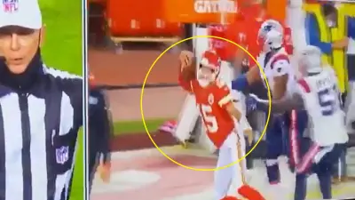 Patrick Mahomes flop sideline