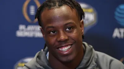 Travis Etienne