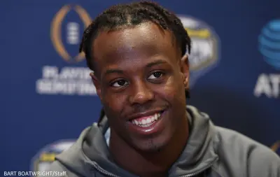 Travis Etienne