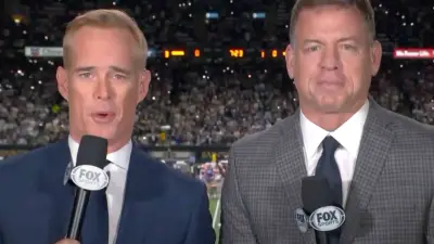 Troy Aikman Joe Buck