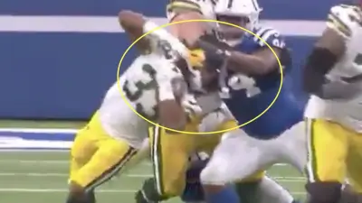 Aaron Jones facemask