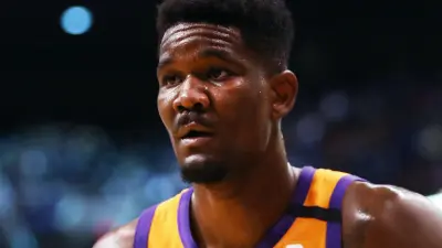 Deandre Ayton in his Suns uniform