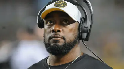 Mike Tomlin on the sideline