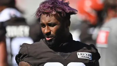 Jarvis Landry in pads