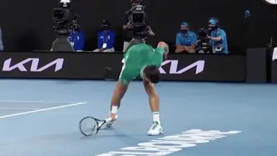 Novak Djokovic racket smash