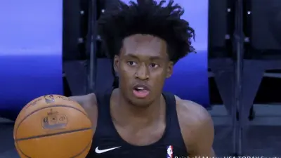 Collin Sexton during warmups