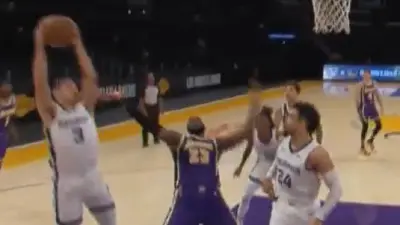 LeBron James flop