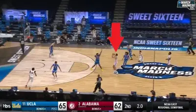Alex Reese 3-pointer