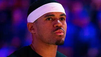 Tobias Harris with a headband on