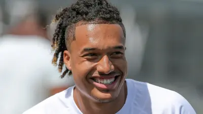 Kellen Mond smiles