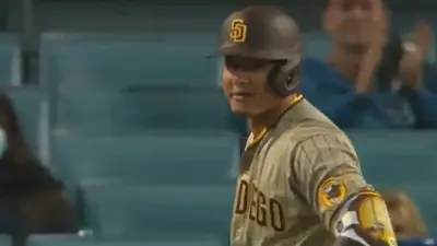 Manny Machado Trevor Bauer