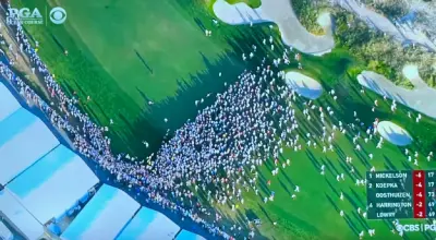 Phil Mickelson PGA fans