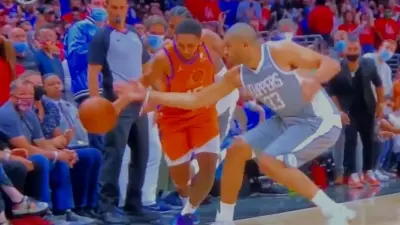 Cameron Payne Nicolas Batum play