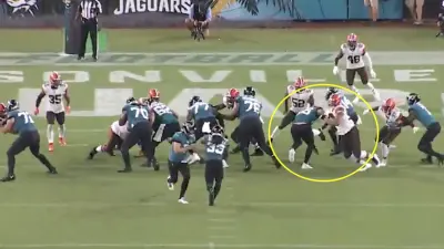 Tim Tebow block