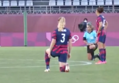 Carli Lloyd stand