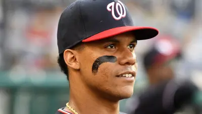 Juan Soto in a Nats hat