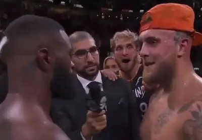 Tyron Woodley Jake Paul