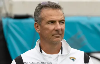 Urban Meyer in Jags gear