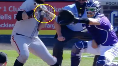 Brandon Belt thumb