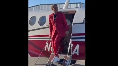 Eric Musselman airplane