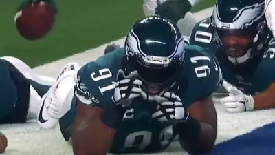 Fletcher Cox crawl