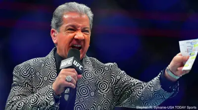 Bruce Buffer announces a fight