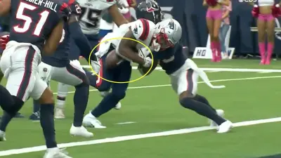 Damien Harris fumble