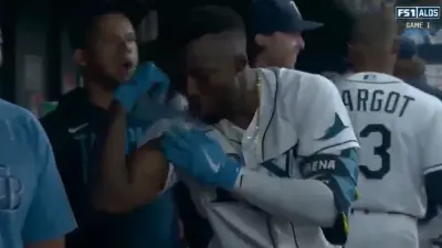 Randy Arozarena flex