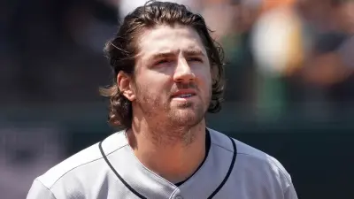Kevin Gausman on the field
