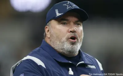 Mike McCarthy coaching the Cowboys