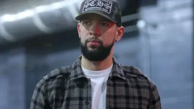 Austin Rivers in a hat
