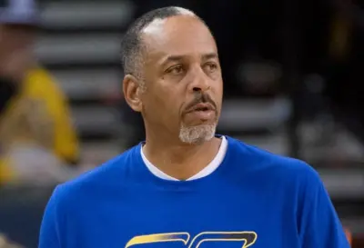 Dell Curry looking on