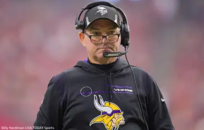 Mike Zimmer on the field