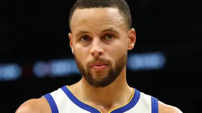 Steph Curry in uniform