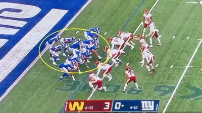 Giants run a QB sneak
