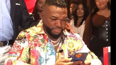 David Ortiz on the phone