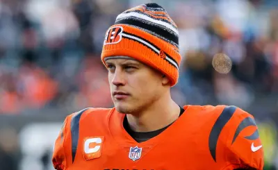 Joe Burrow on the field