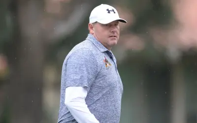 Roger Clemens golfing