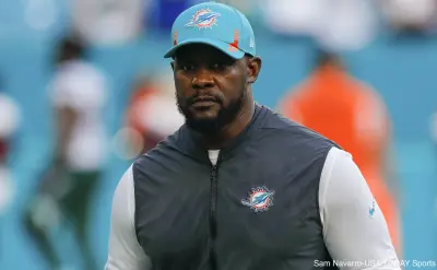 Brian Flores on the field