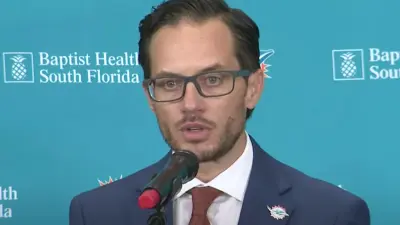 Mike McDaniel at a press conference