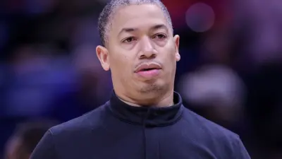 Tyronn Lue looking on