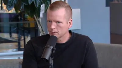 Chris Simms on his radio show