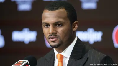 Deshaun Watson at a press conference