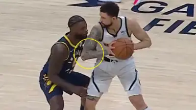 Austin Rivers battling Lance Stephenson