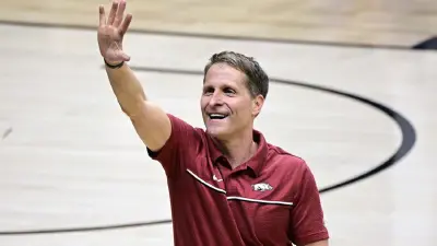 Eric Musselman waves