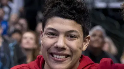 Jackson Mahomes face