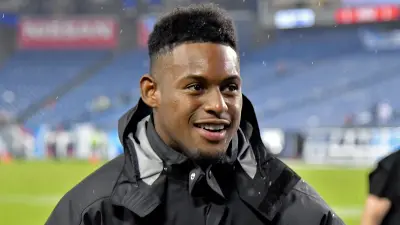 JuJu Smith-Schuster smiles