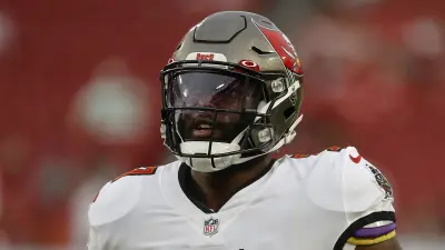Leonard Fournette in a helmet